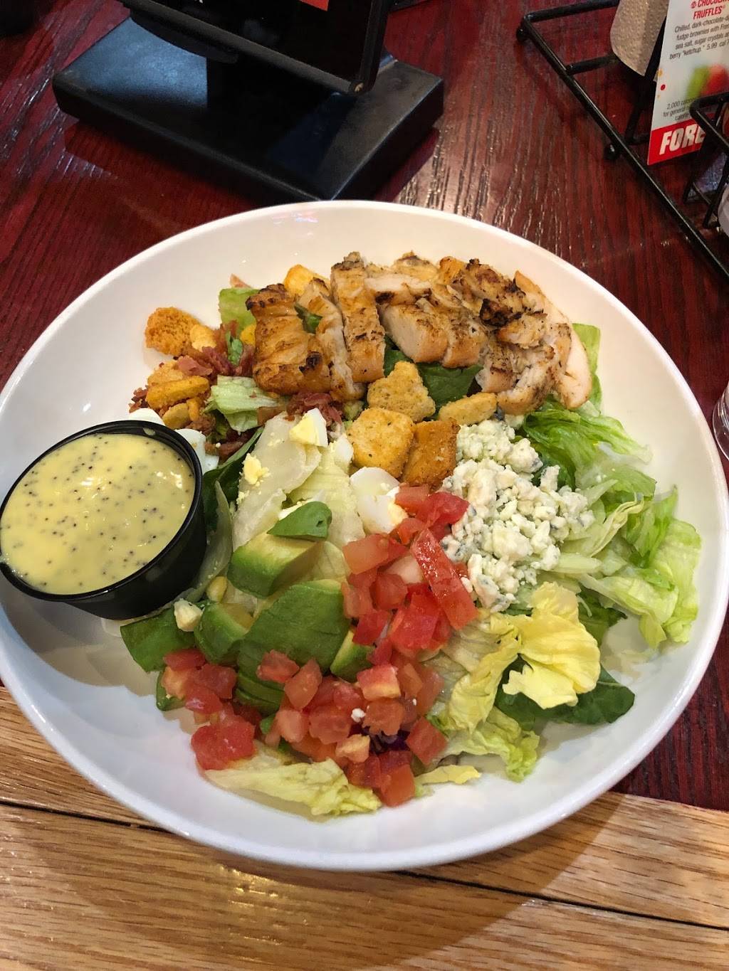 Red Robin Gourmet Burgers and Brews | restaurant | 419 N McKinley St, Corona, CA 92879, USA | 9517371130 OR +1 951-737-1130