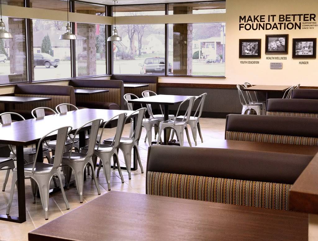 Cousins Subs | meal takeaway | 5652 S 108th St, Hales Corners, WI 53130, USA | 4144253140 OR +1 414-425-3140