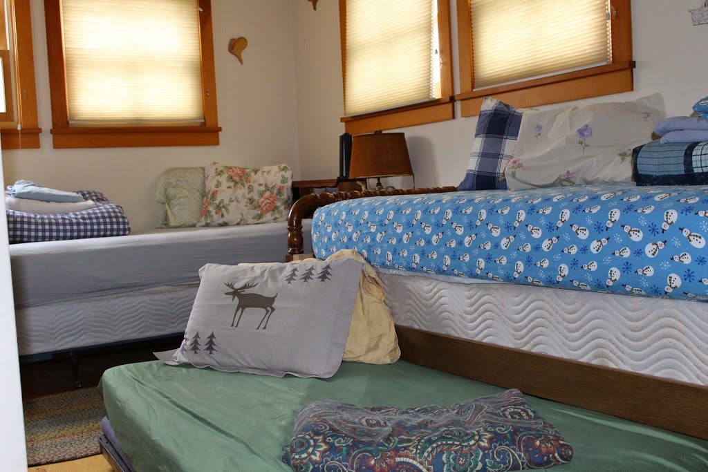 D Acres Permaculture Farm & Educational Homestead | restaurant | 218 Streeter Woods Rd, Dorchester, NH 03266, USA | 6037862366 OR +1 603-786-2366