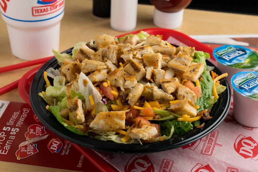 Dairy Queen Store | restaurant | 105 W US Hwy 80, Forney, TX 75126, USA | 9725522215 OR +1 972-552-2215