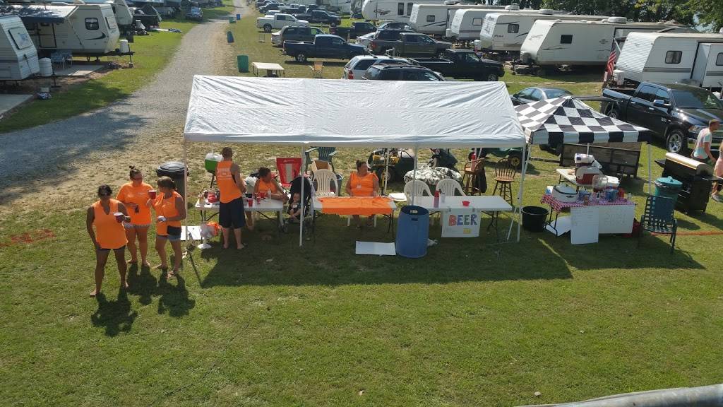 Lively Lady Landing Inc | restaurant | Old US Hwy 52, Aberdeen, OH 45101, USA | 9377950303 OR +1 937-795-0303