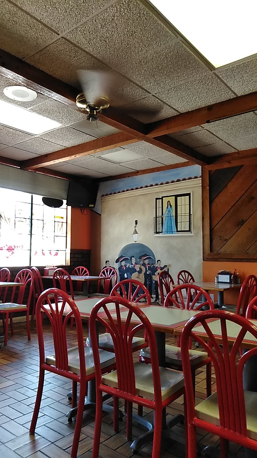 Marisco Los Primos | Mexican Restaurant | restaurant | 701 E Broadway Ave, Enid, OK 73701, USA | 5802421194 OR +1 580-242-1194
