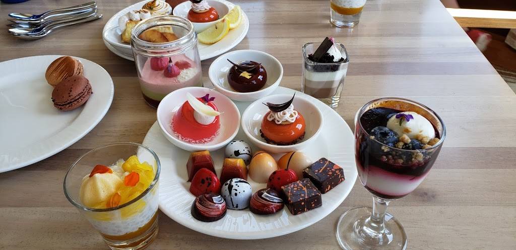 Navio | restaurant | 1 Miramontes Point Rd, Half Moon Bay, CA 94019, USA | 6507127040 OR +1 650-712-7040