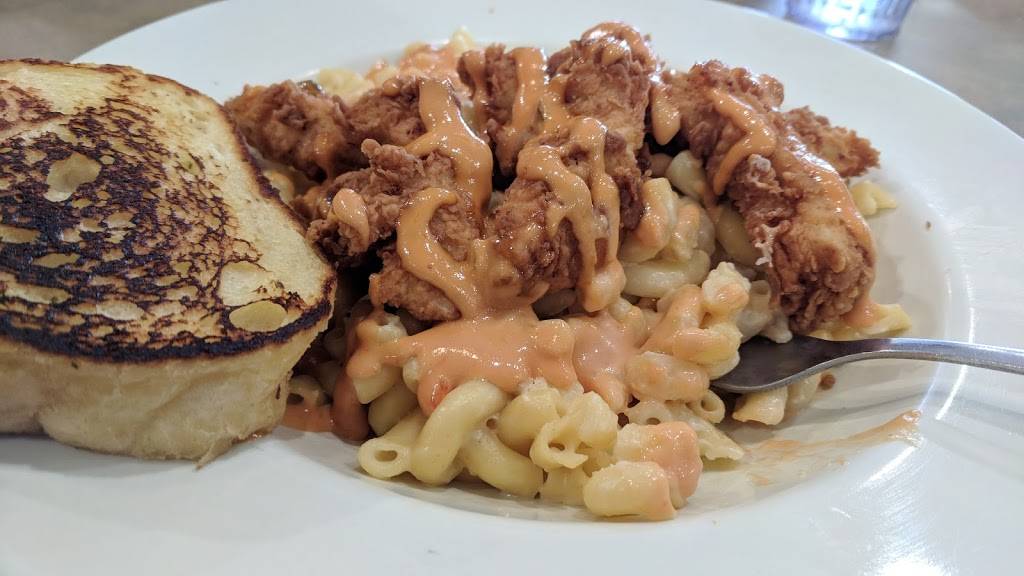 Country Pride | restaurant | 1700 Wilson Rd, Terrell, TX 75161, USA | 9725636939 OR +1 972-563-6939