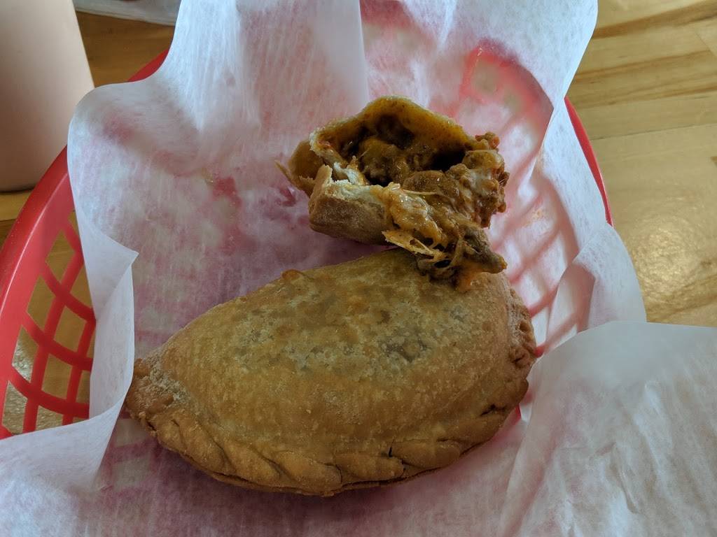 Litos Empanadas | restaurant | 2566 N Clark St, Chicago, IL 60614, USA | 7738571337 OR +1 773-857-1337