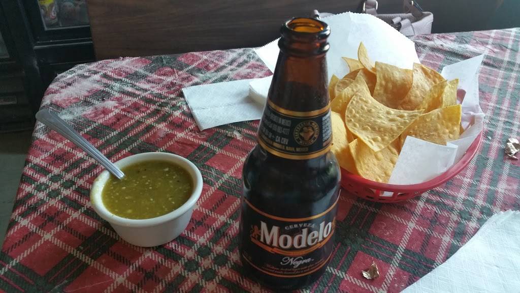 San Lucas Pit Stop Restaurant | restaurant | 54780 Cattlemen Rd, San Lucas, CA 93954, USA | 8313824087 OR +1 831-382-4087