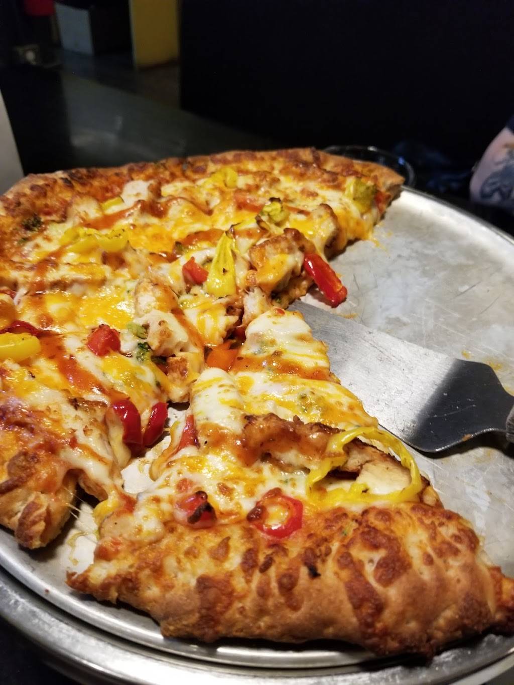 Bourbon Street Pizza Company | restaurant | 5a Market St, Belleville, ON K8N 1G8, Canada | 6137790803 OR +1 613-779-0803