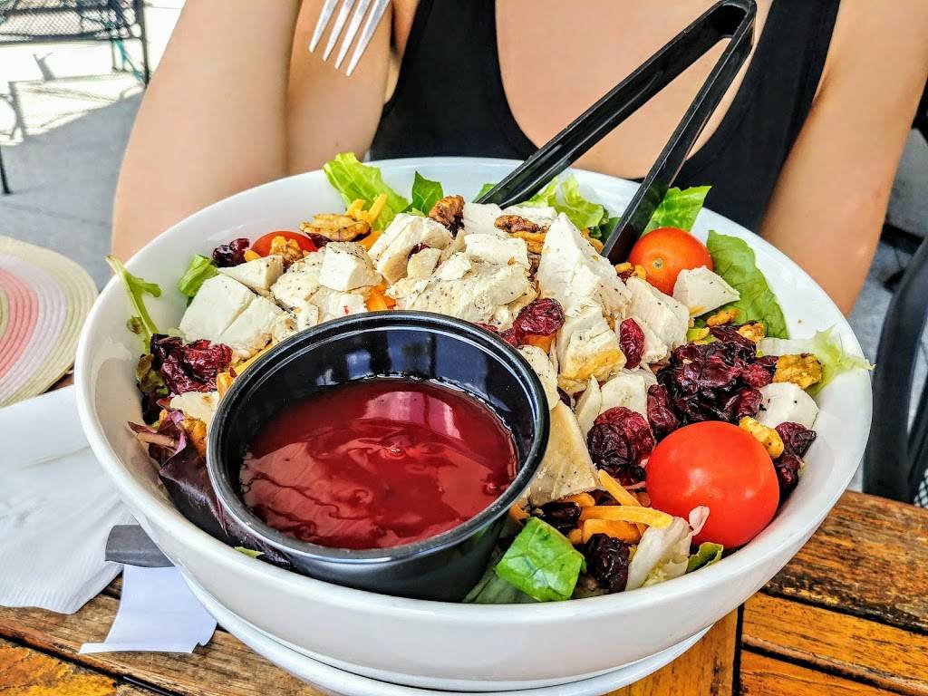 Vanbarrys Public House | restaurant | 4120 S Orange Ave, Orlando, FL 32806, USA | 4077048881 OR +1 407-704-8881