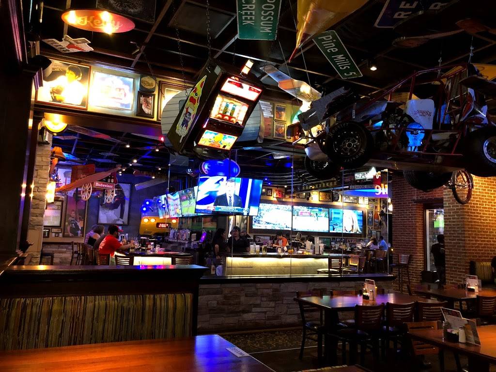 54th Street Restaurant & Drafthouse | restaurant | 954 E Rector St, San Antonio, TX 78216, USA | 2103425454 OR +1 210-342-5454