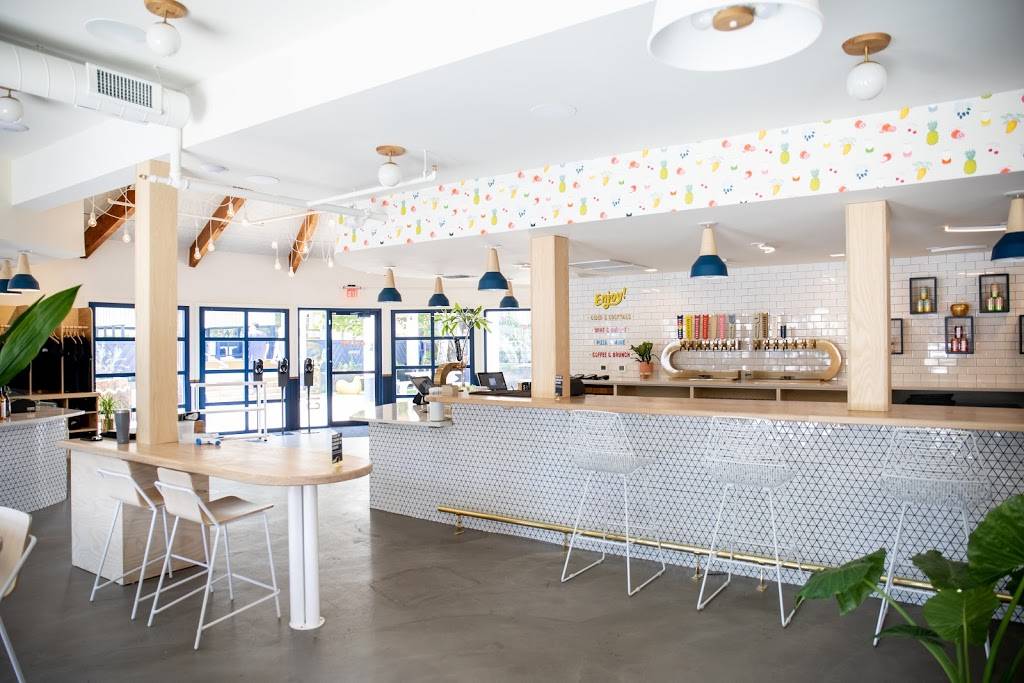 Austin Eastciders Barton Springs | restaurant | 1530 Barton Springs Rd, Austin, TX 78704, USA | 5128937000 OR +1 512-893-7000