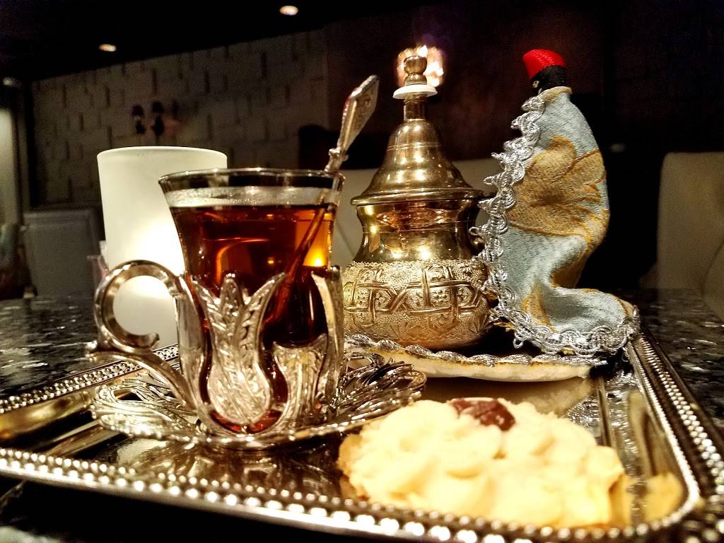 Makani Restaurant & Lounge | meal takeaway | 23070 Oakgrove Rd #150, Sterling, VA 20166, USA | 7034373030 OR +1 703-437-3030