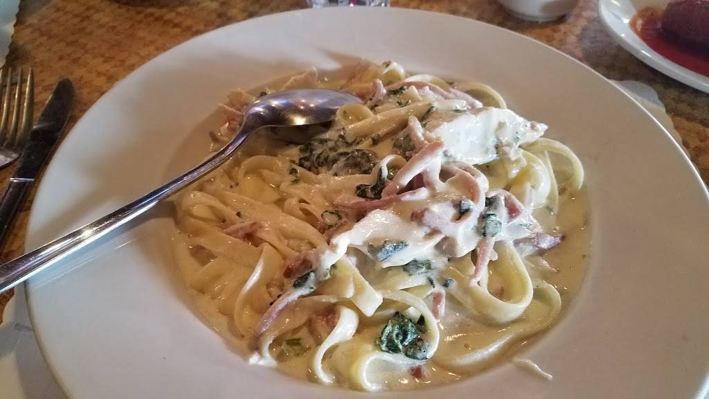 Enricos Italian Dining | restaurant | 20535 South La Grange Road, Frankfort, IL 60423, USA | 8154694187 OR +1 815-469-4187