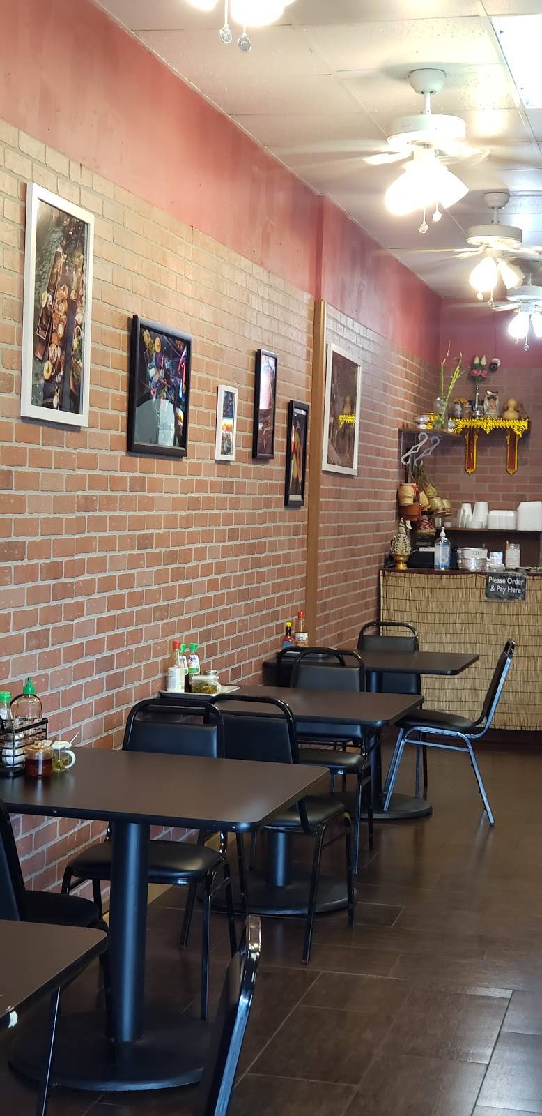 Jannoi’s App-Khao | Papaya & Noodle Shack | restaurant | 3510 Auburn Blvd #10, Sacramento, CA 95821, USA | 9164184424 OR +1 916-418-4424