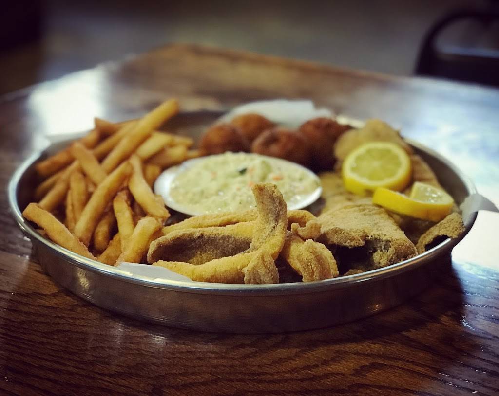 Berrys Seafood Magee | restaurant | 1616 US 49, Magee, MS 39111, USA | 6018499313 OR +1 601-849-9313