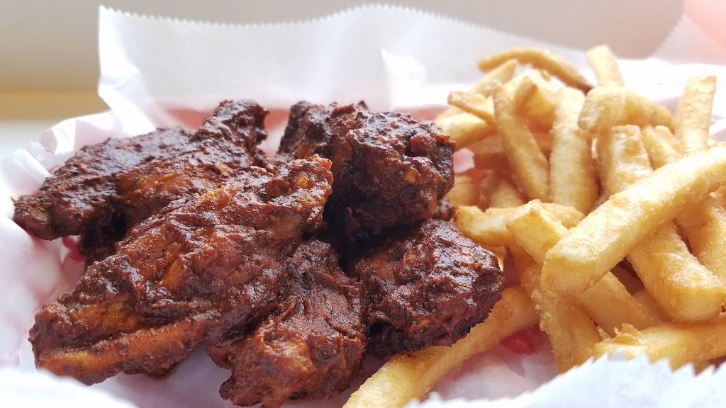 City Wings | restaurant | 2896 W Grand Blvd, Detroit, MI 48202, USA | 3138712489 OR +1 313-871-2489