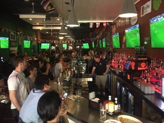 The Ambassador Public House | restaurant | 310 S Halsted St, Chicago, IL 60661, USA | 3128889961 OR +1 312-888-9961