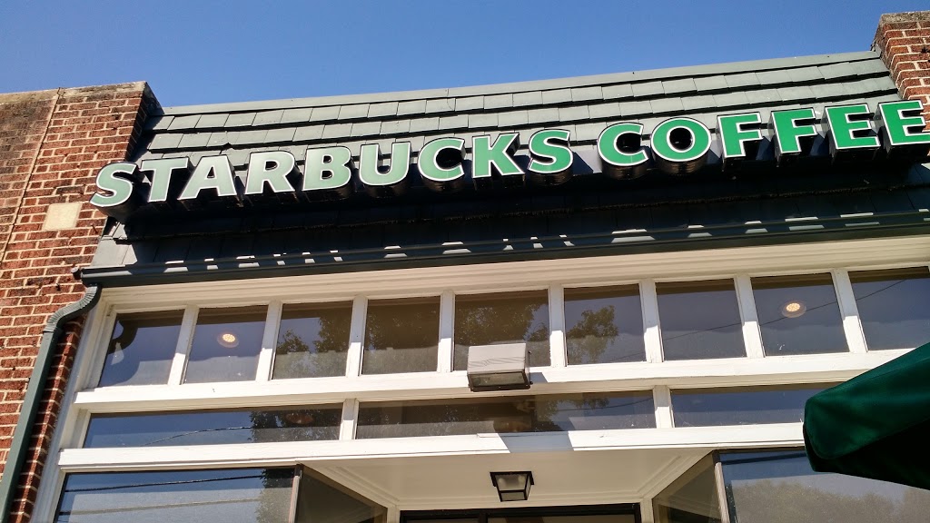 Starbucks | cafe | 1961 E 7th St, Charlotte, NC 28204, USA | 7043335880 OR +1 704-333-5880