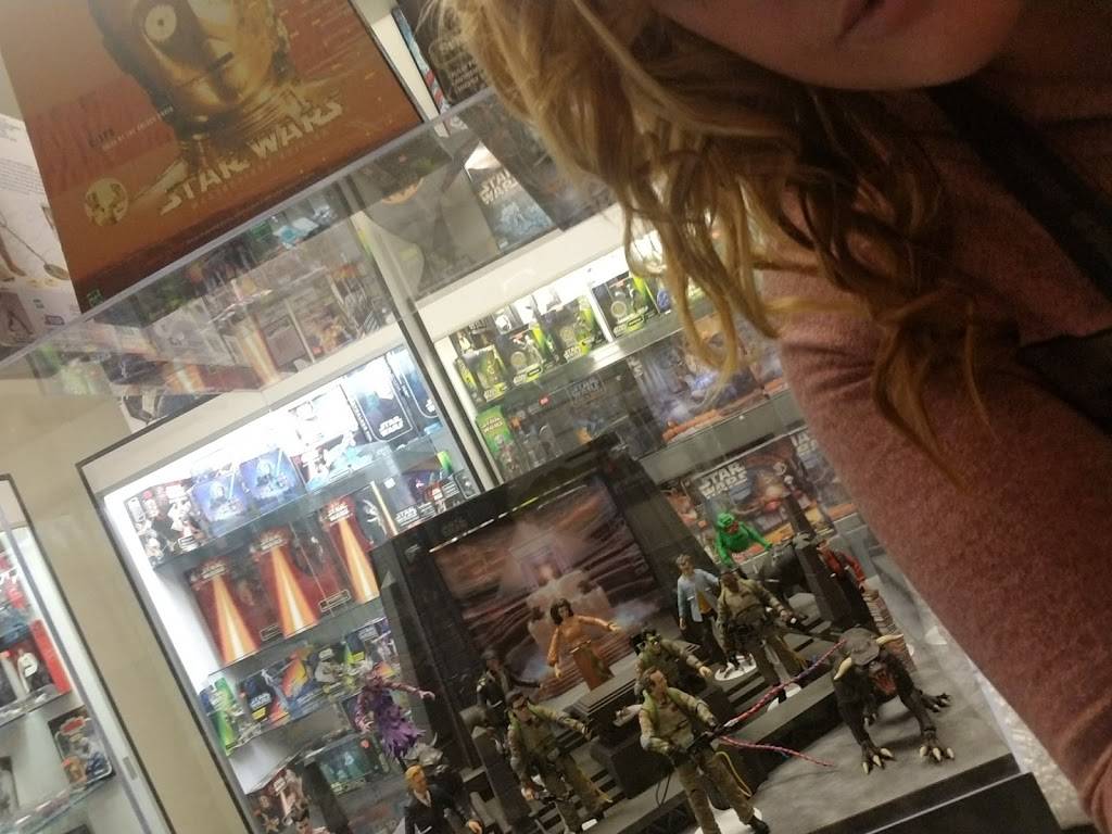 Jack in the Box | restaurant | 40771 Village Dr, Big Bear Lake, CA 92315, USA | 9098666436 OR +1 909-866-6436