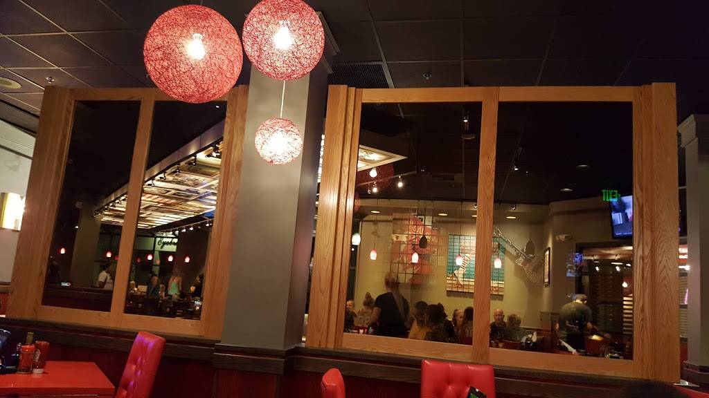 Red Robin Gourmet Burgers and Brews | restaurant | 404-A Sun Valley Mall, Concord, CA 94520, USA | 9256719315 OR +1 925-671-9315