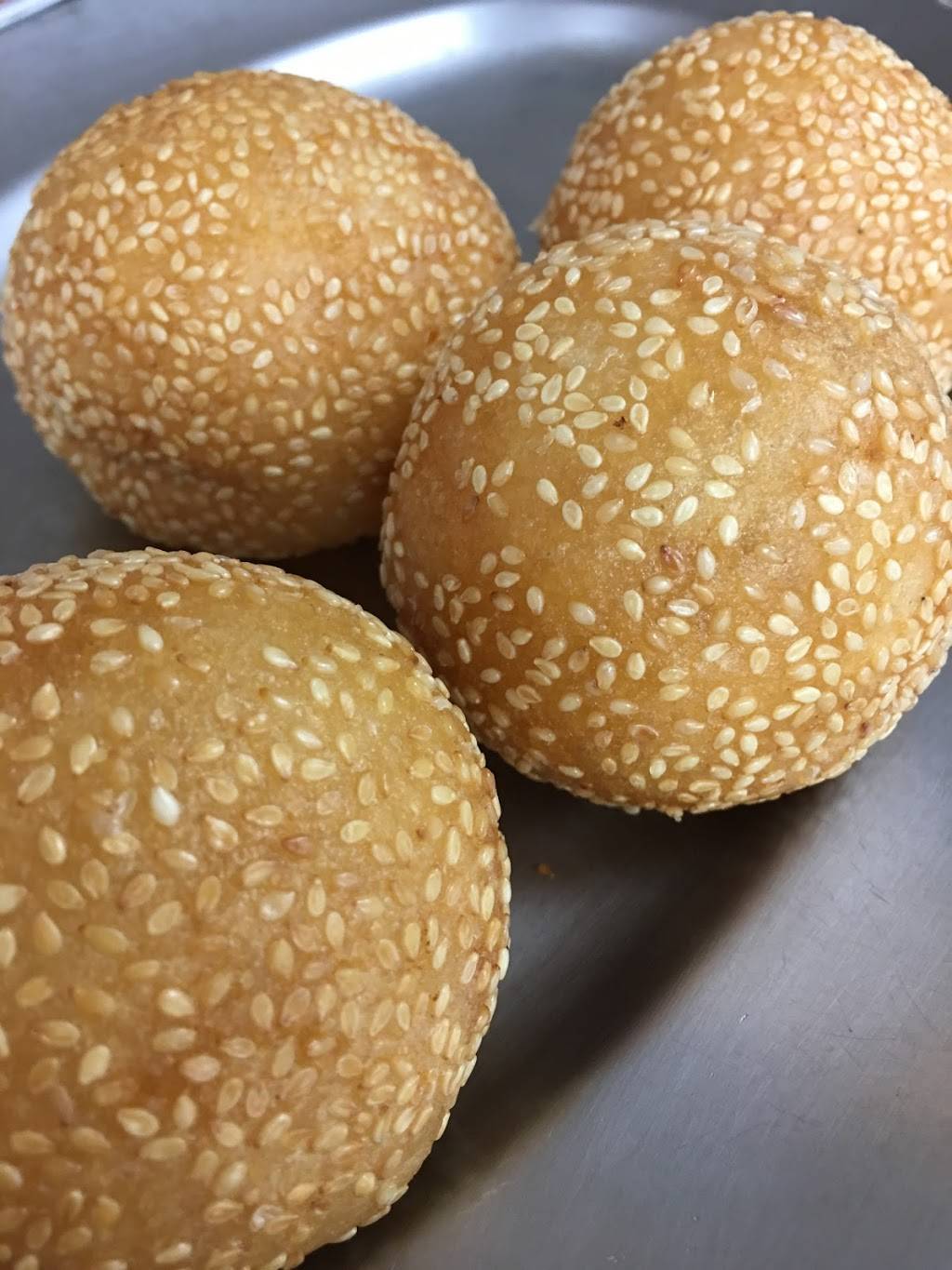 Island Manapua Factory Manoa | restaurant | 2752 Woodlawn Dr, Honolulu, HI 96822, USA | 8089885441 OR +1 808-988-5441