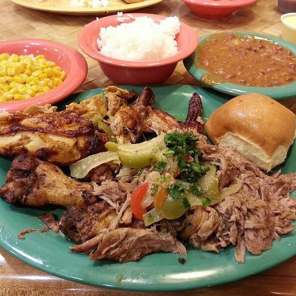 Pollo Tropical | restaurant | 10989 San Jose Blvd, Jacksonville, FL 32223, USA | 9042885990 OR +1 904-288-5990