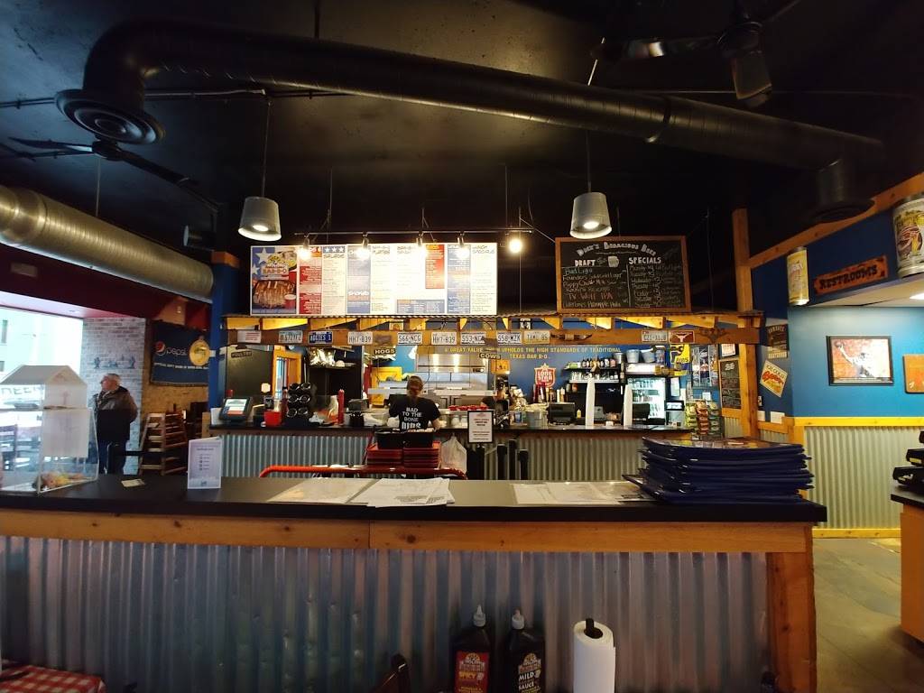 Dicks Bodacious Bar-B-Q | restaurant | 50 N Pennsylvania St, Indianapolis, IN 46204, USA | 3179169600 OR +1 317-916-9600