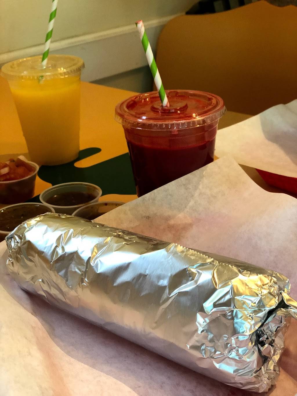 Super Cucas | restaurant | 6527 Madrid Rd, Isla Vista, CA 93117, USA | 8057703806 OR +1 805-770-3806