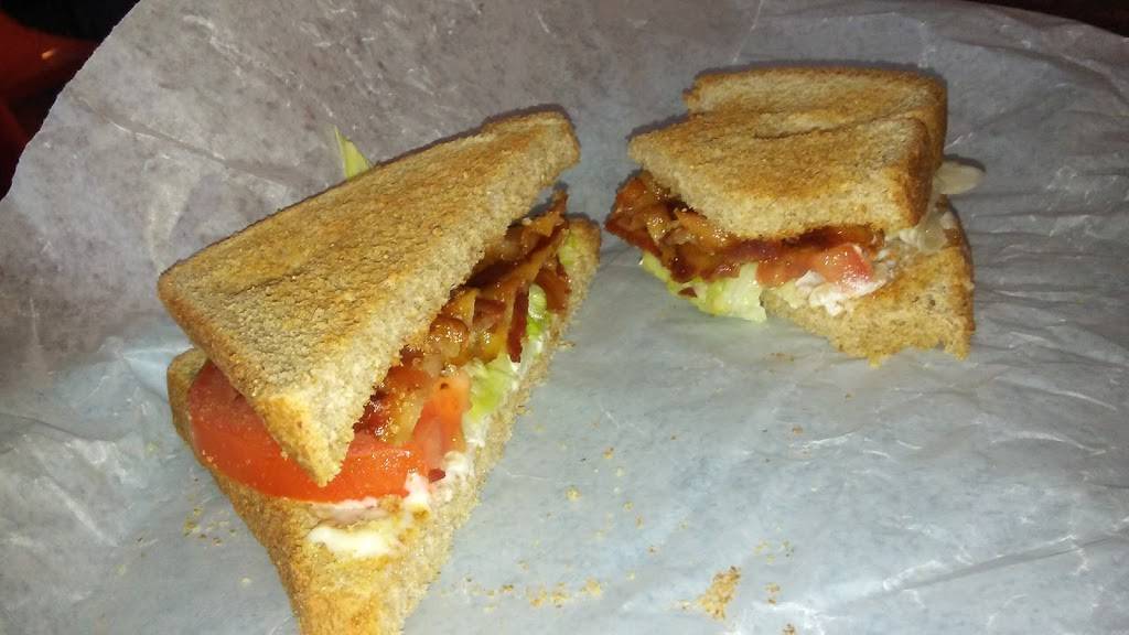 Mrs Bs Pizza | restaurant | 606 E Main St, Luray, VA 22835, USA | 5407437161 OR +1 540-743-7161