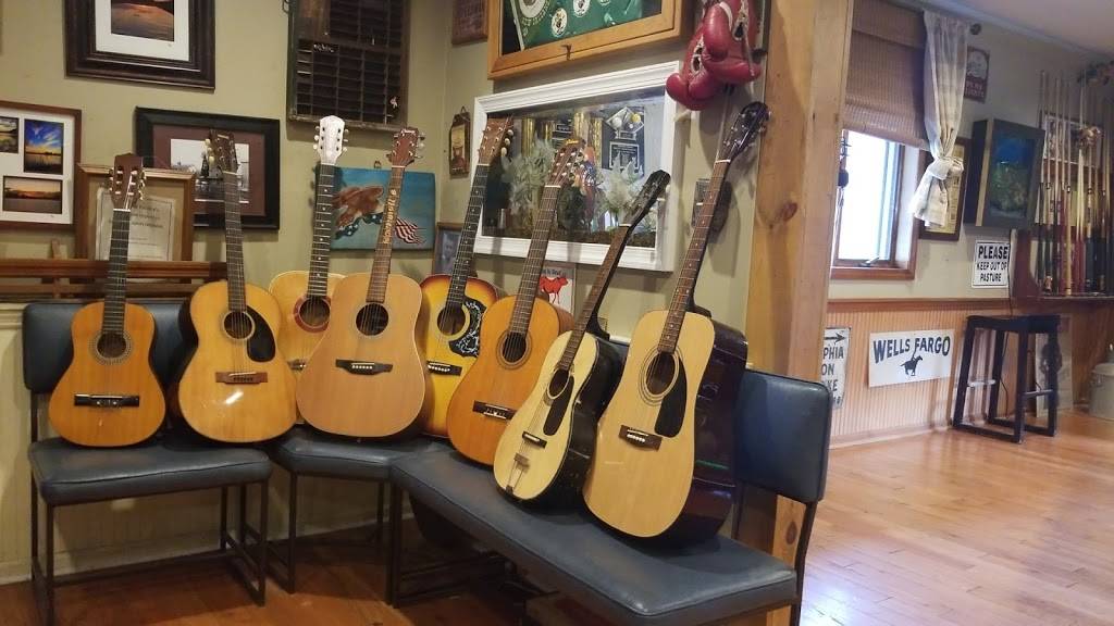 Rockwells Restaurant | restaurant | 120 Gravel Pike, Green Lane, PA 18054, USA | 2152348555 OR +1 215-234-8555