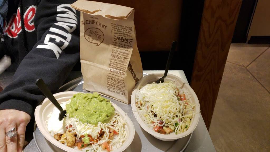 Chipotle Mexican Grill | restaurant | 3629 Hempstead Turnpike, Levittown, NY 11756, USA | 5167310416 OR +1 516-731-0416