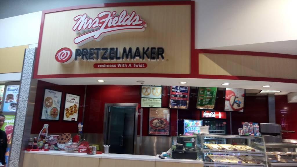 Pretzelmaker | restaurant | 221 Glendale Ave, St. Catharines, ON L2T 2K9, Canada | 9057041493 OR +1 905-704-1493