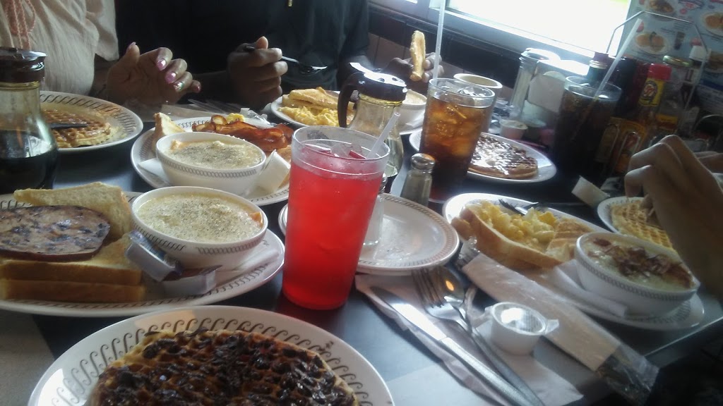 Waffle House | meal takeaway | 3401 Schillinger Rd N, Semmes, AL 36575, USA | 2516451603 OR +1 251-645-1603