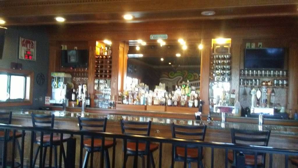 Referees Bar & Grille | restaurant | 888 E Washington St, Winchester, IN 47394, USA | 7655958948 OR +1 765-595-8948