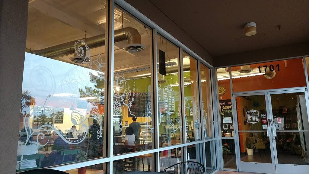 24 Carrots | cafe | 1701 E Guadalupe Rd, Tempe, AZ 85283, USA | 4807534411 OR +1 480-753-4411