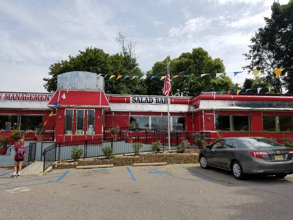 Red Rose Diner | restaurant | 1102 US-22, Phillipsburg, NJ 08865, USA | 9087773636 OR +1 908-777-3636