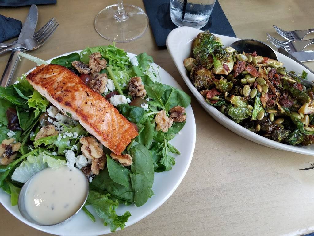 MōMō Pizzeria & Ristorante | restaurant | 7701 Pioneers Blvd, Lincoln, NE 68506, USA | 4022615966 OR +1 402-261-5966