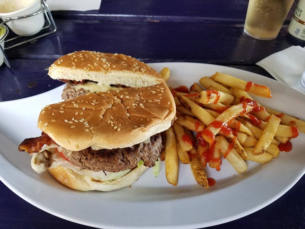 Crazy ATLanta Travel BAR, Street Food & Event Venue | restaurant | 182 Courtland St NE, Atlanta, GA 30303, USA | 4049753343 OR +1 404-975-3343