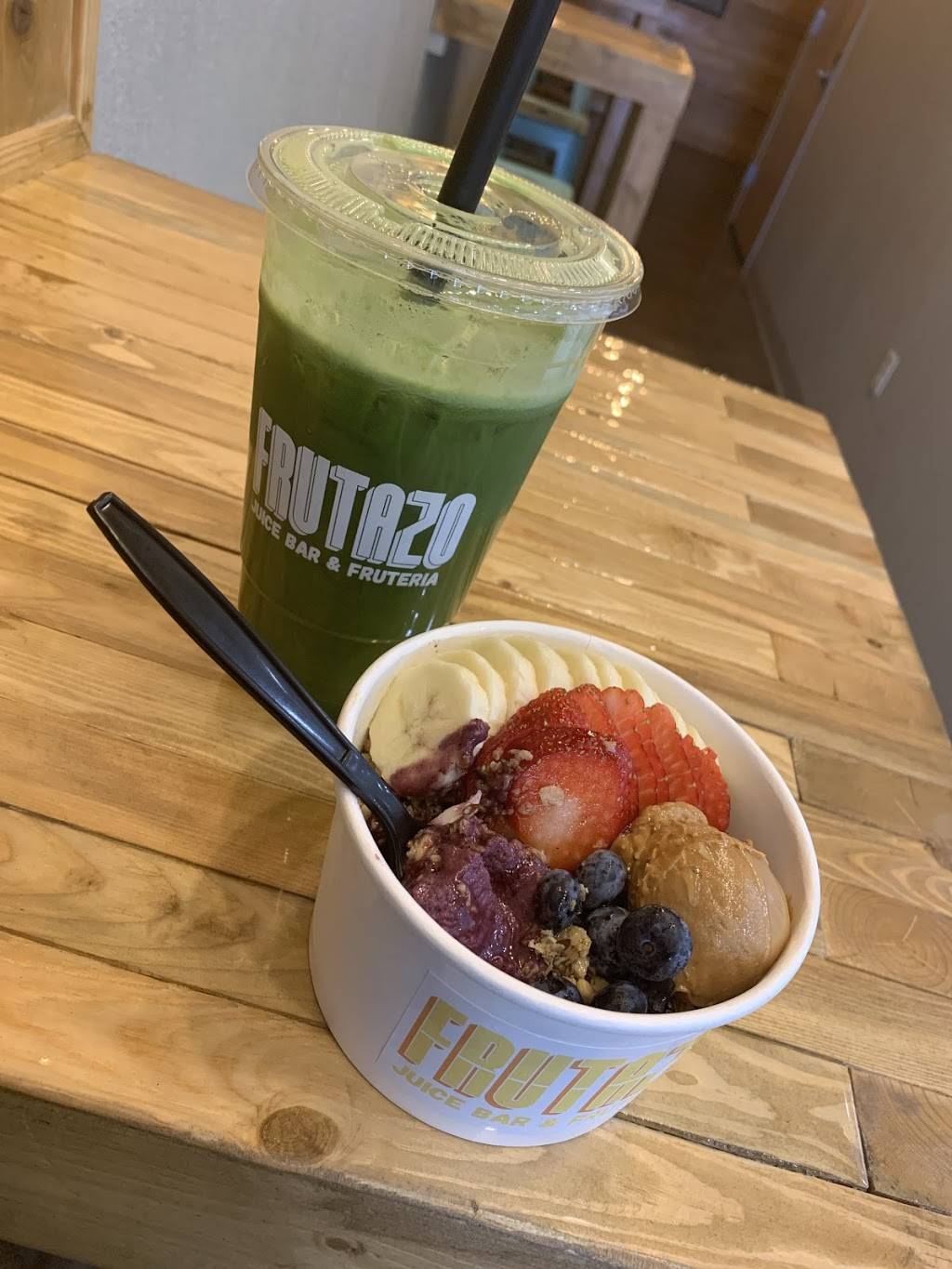 Frutazo Juice Bar & Fruteria | restaurant | 1455 W Buckingham Rd #120, Richardson, TX 75081, USA | 2147706499 OR +1 214-770-6499