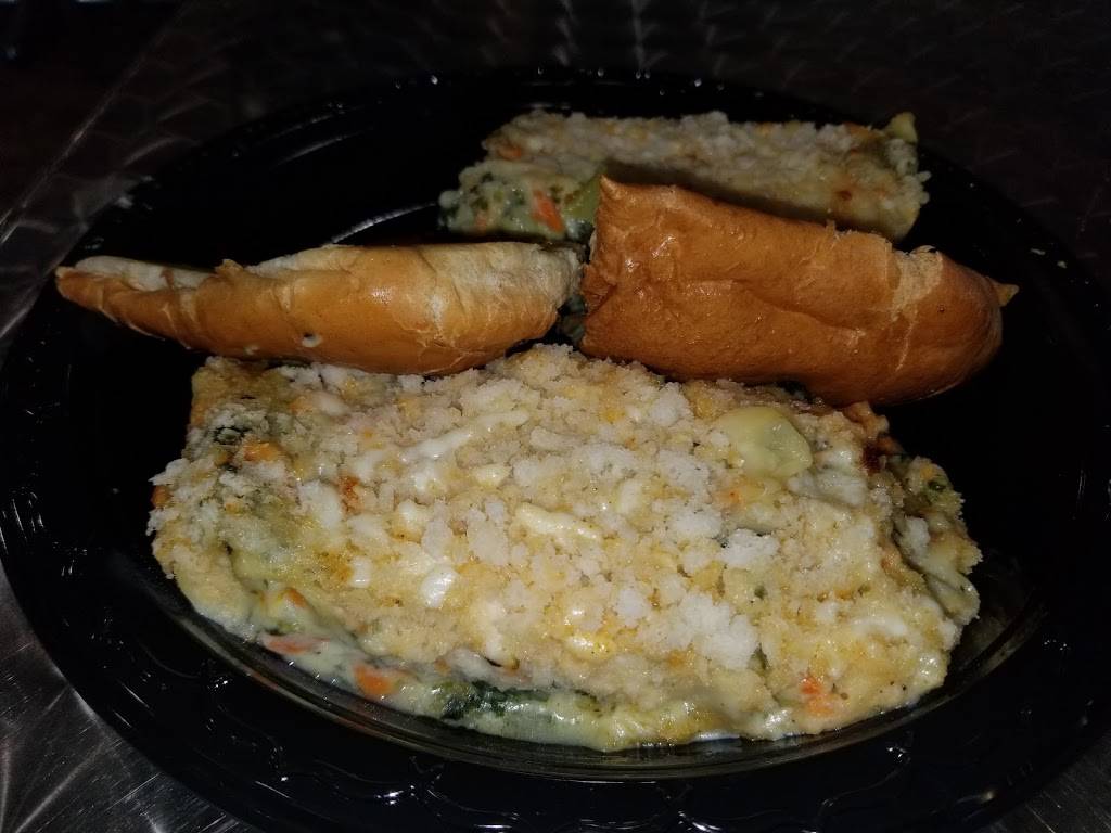 Buttons burgers And Beyond | restaurant | 7121 Blue Ridge Trail, Mountain Top, PA 18707, USA | 5708685818 OR +1 570-868-5818