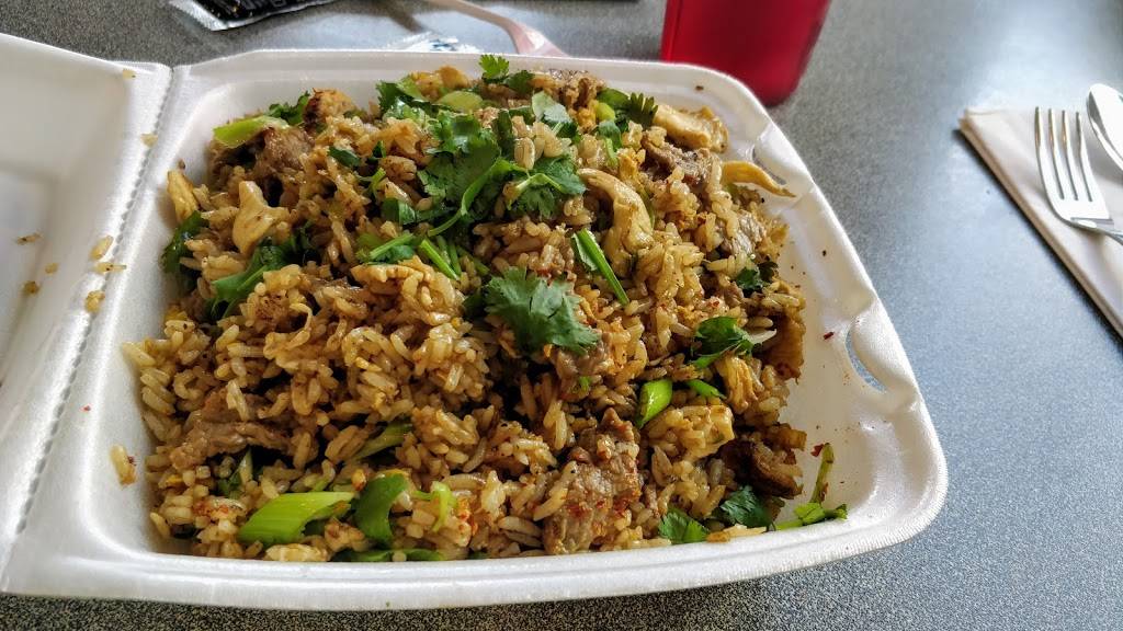 Golden Wok | restaurant | 405 E University Ave, Champaign, IL 61820, USA | 2173568383 OR +1 217-356-8383