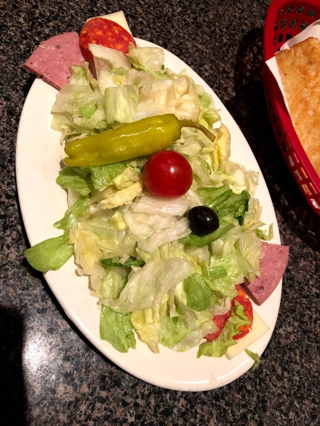 Barbieres Italian Inn South Milwaukee | restaurant | 1021 Milwaukee Ave, South Milwaukee, WI 53172, USA | 4147641234 OR +1 414-764-1234