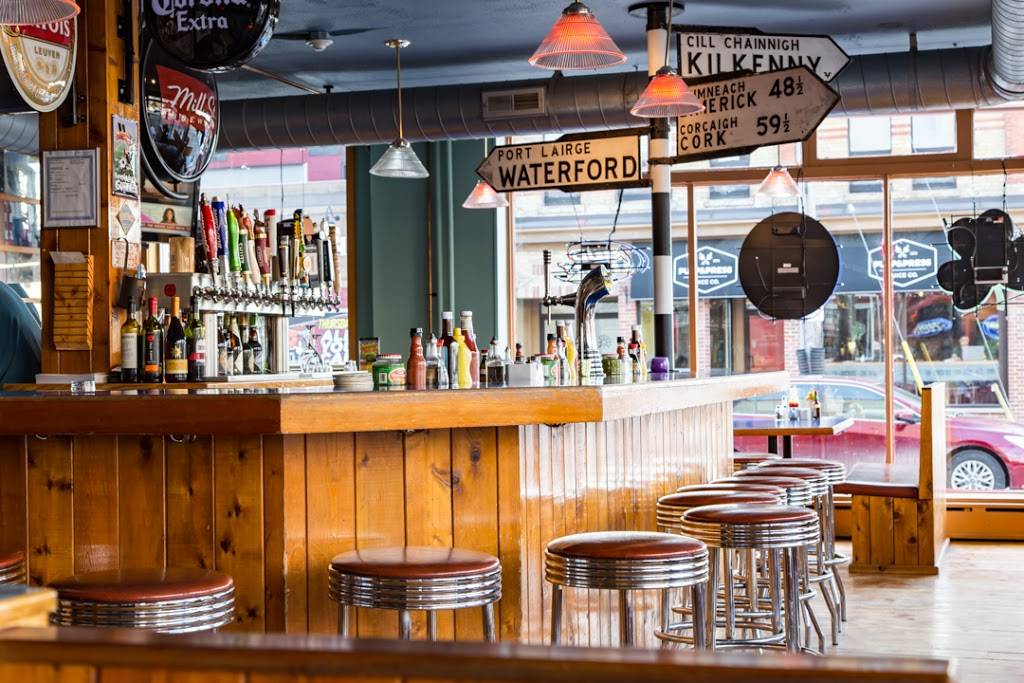 J-Dees Market Grill | restaurant | 109 King St, London, ON N6A 1C3, Canada | 5198588646 OR +1 519-858-8646