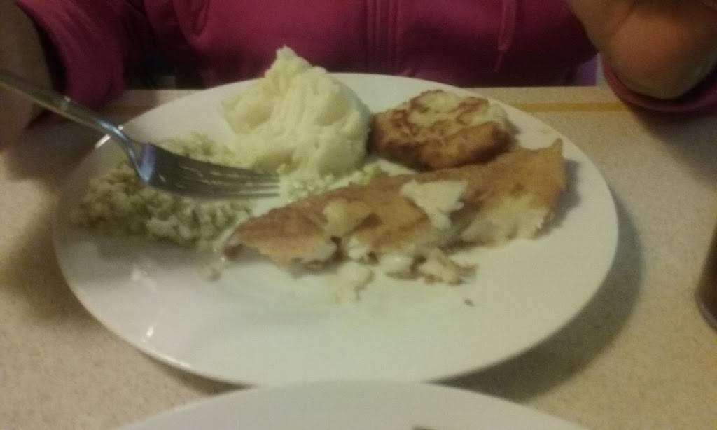 Big Mamas Country Restaurant | restaurant | 32127 S Main St, Boykins, VA 23827, USA | 7577438180 OR +1 757-743-8180