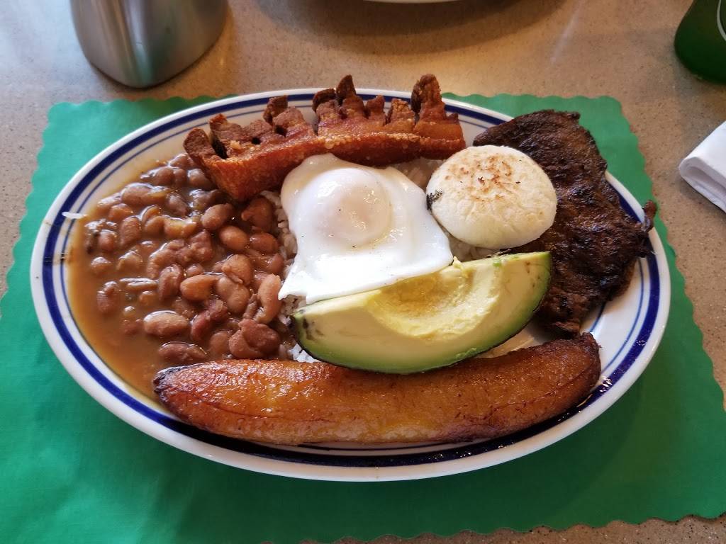 Pollos Mario Steak House & Seafood | restaurant | 75 N Franklin St, Hempstead, NY 11550, USA | 5165053200 OR +1 516-505-3200