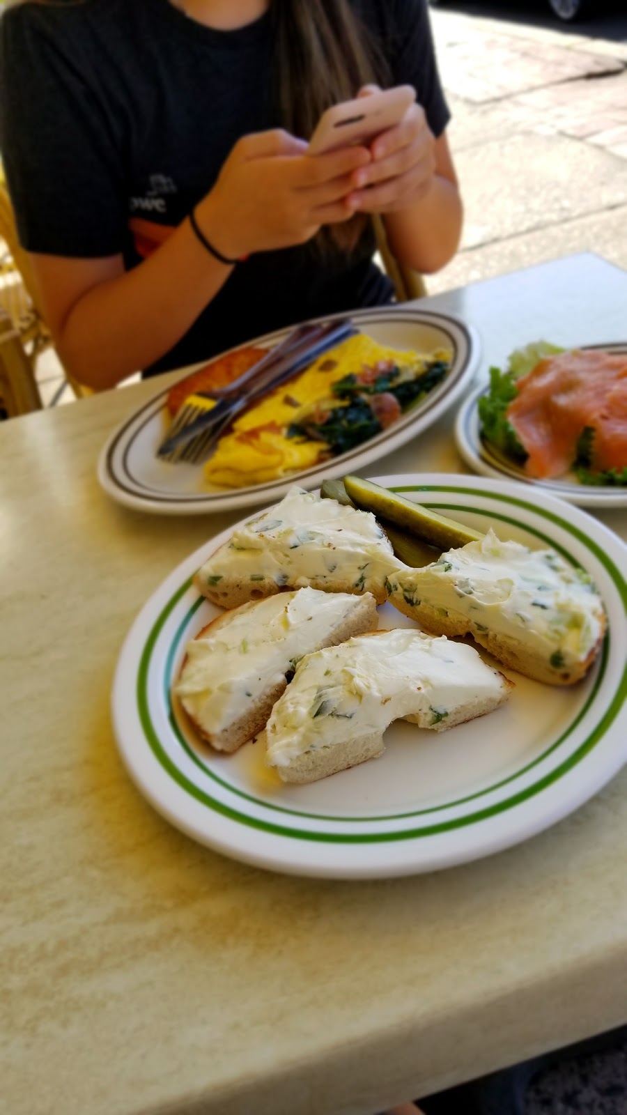 Goldbergs Famous Deli | bakery | 325 Millburn Ave, Millburn, NJ 07041, USA | 9733764777 OR +1 973-376-4777