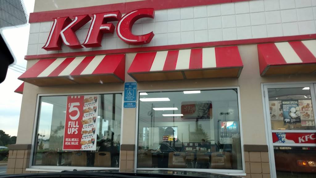 KFC | restaurant | 6760 Veterans Pkwy, Columbus, GA 31909, USA | 7066530213 OR +1 706-653-0213