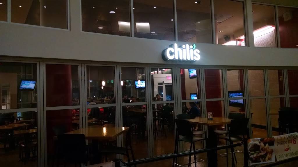 Chilis Grill & Bar | restaurant | 2121 Euclid Ave SC, #212A, Cleveland, OH 44115, USA | 2166875492 OR +1 216-687-5492