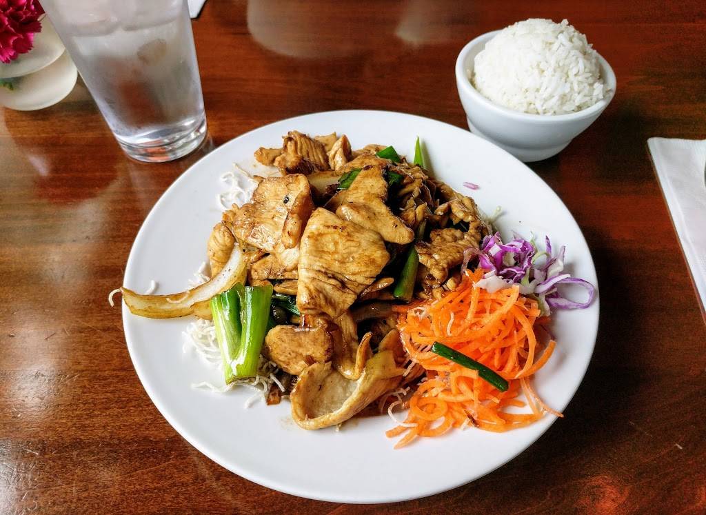 VIP Thai Cuisine | restaurant | 3520 Seven Bridges Dr, Woodridge, IL 60517, USA | 6305419007 OR +1 630-541-9007