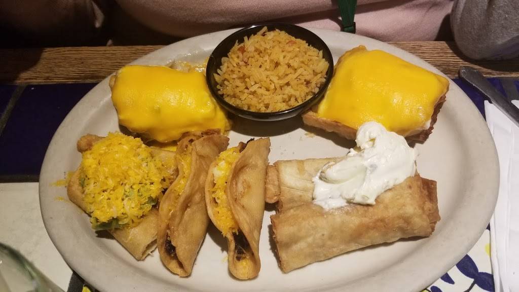 Garcias Mexican Restaurant | restaurant | 5000 S Arizona Mills Cir #567, Tempe, AZ 85282, USA | 4808389610 OR +1 480-838-9610