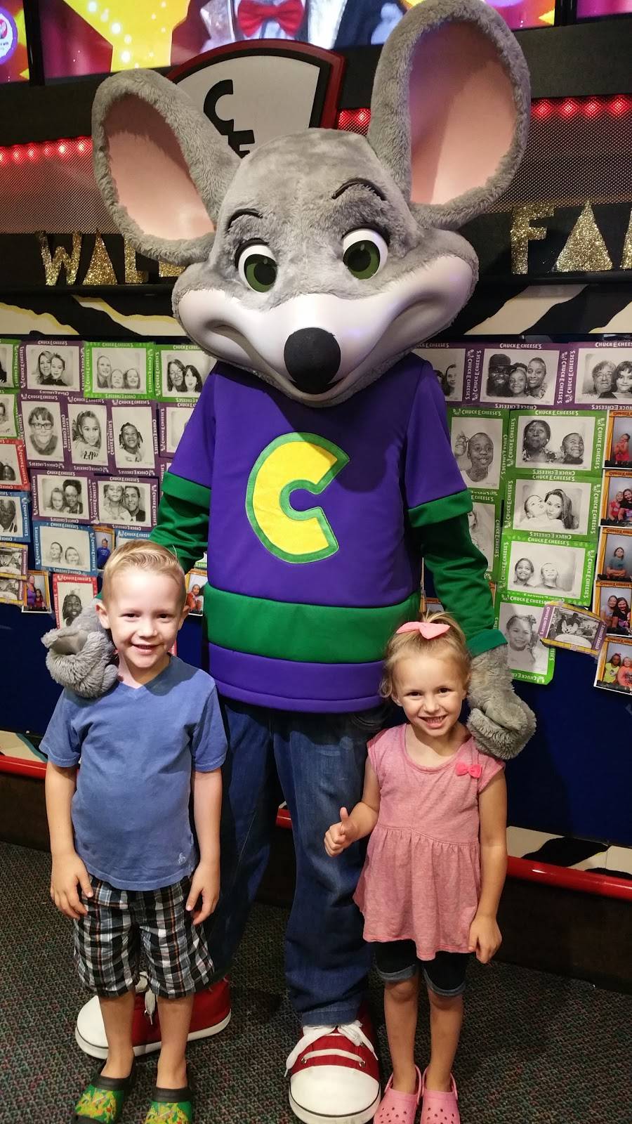 Chuck E. Cheeses | restaurant | 3500 SW College Rd Ste. 200, Ocala, FL 34474, USA | 3526226357 OR +1 352-622-6357